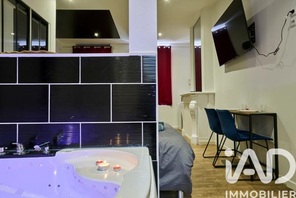 Immeuble à vendre 242 m² Tourcoing