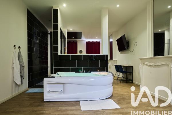 Immeuble à vendre 242 m² Tourcoing