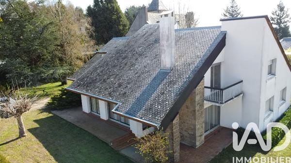 Maison à vendre 7 pièces 205,74 m² Rieupeyroux