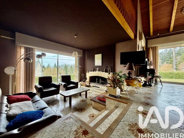 Maison à vendre 7 pièces 205,74 m² Rieupeyroux