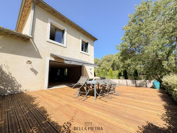 À LOUER - MONTPELLIER - MAISON 257 M² - 6 CHAMBRES - PARCELLE DE PLUS DE 2 000 M2