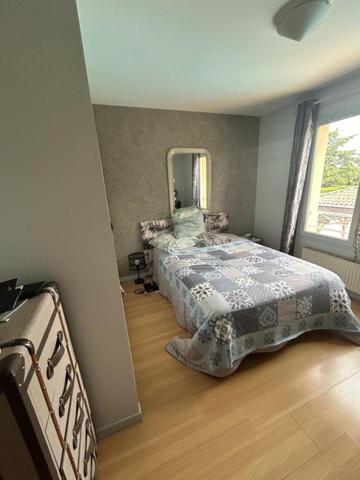 Maison d’architecte avec piscine. Élégance et sérénité à Saint-Didier