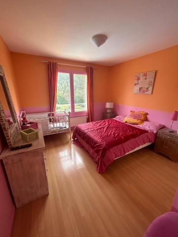 Maison d’architecte avec piscine. Élégance et sérénité à Saint-Didier