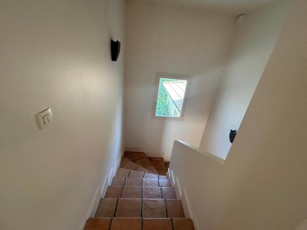 Maison d’architecte avec piscine. Élégance et sérénité à Saint-Didier