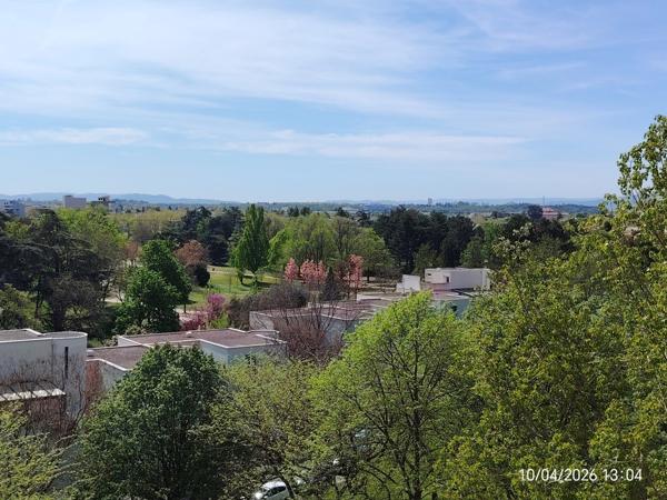 Appartement à vendre 2 ou 3 chambres, 82,92m², 7ème étage, balcon, box, garage, vue sur parc et Vercors, orienté plain Sud VALENCE (26)