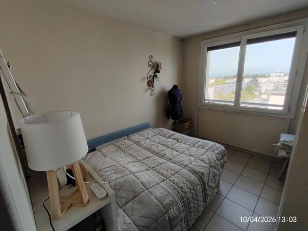 Appartement à vendre 2 ou 3 chambres, 82,92m², 7ème étage, balcon, box, garage, vue sur parc et Vercors, orienté plain Sud VALENCE (26)