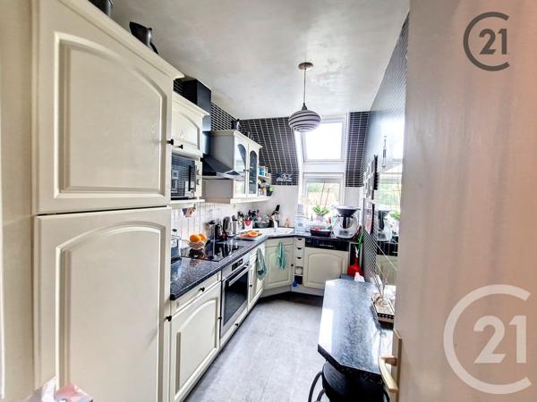 Appartement F3 à vendre  3 pièces - 65,50 m2 MONTEREAU FAULT YONNE - 77