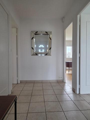 Maison à SAINT-JEAN-D'ANGELY, 17400 - 5 pièces 114m²