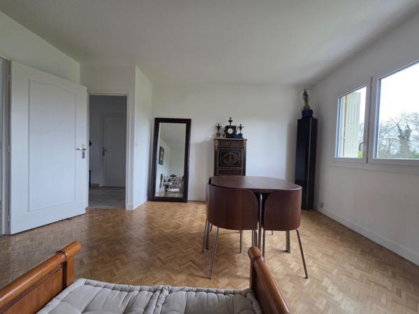 Maison à SAINT-JEAN-D'ANGELY, 17400 - 5 pièces 114m²