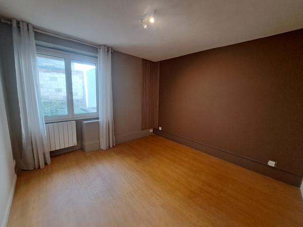 T1 / Proche St-Alyre