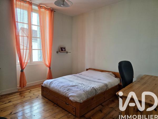 Maison à vendre 12 pièces 380 m² La Couronne