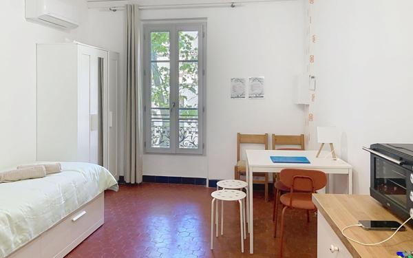 Appartement à louer    1 pièce • 17,79 m2 Avignon