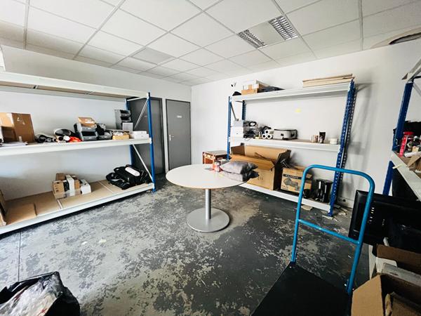 Local commercial Eguilles 105 m2