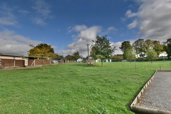 Maison à la campagne, proche Creuse à SAINT PLANTAIRE (36)