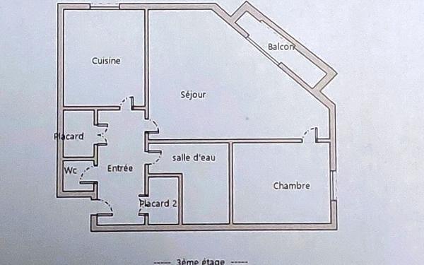 Appartement à vendre    2 pièces • 62,57 m2 Lyon 1