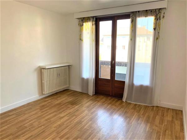 Appartement à louer à Jacob-Bellecombette (73000)