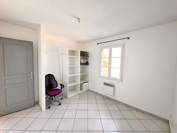 NOAILLES PROCHE MAISON 5 PIECES SEJOUR DOUBLE CUISINE AMENAGEE 3 CHAMBRES SALLE DE BAINS SOUS-SOL TOTAL JARDIN