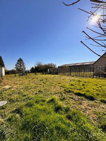 NOAILLES PROCHE MAISON 5 PIECES SEJOUR DOUBLE CUISINE AMENAGEE 3 CHAMBRES SALLE DE BAINS SOUS-SOL TOTAL JARDIN