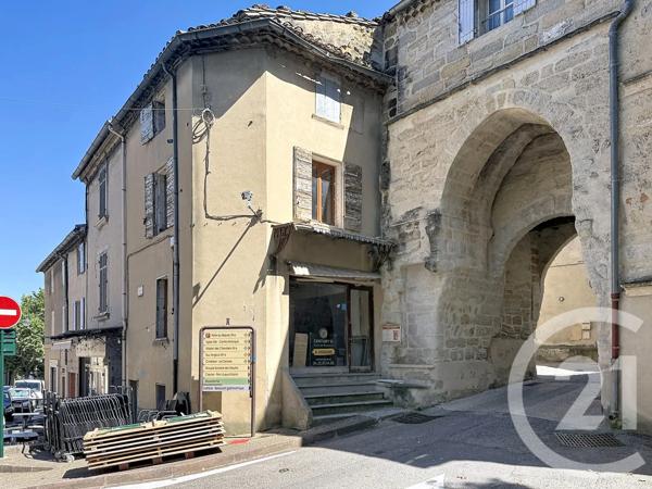 Maison à vendre  6 pièces - 131,04 m 2   BARBENTANE  - 13
