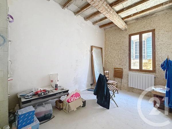 Maison à vendre  6 pièces - 131,04 m 2   BARBENTANE  - 13