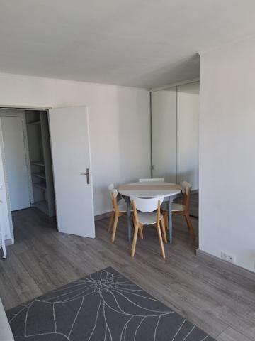Appartement 1 pièce 30.77 m2