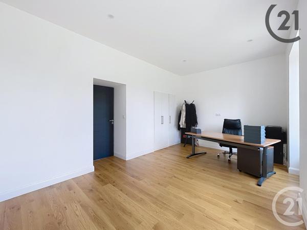 Maison à vendre  7 pièces - 230,37 m2 CHAMPS SUR YONNE - 89