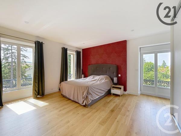 Maison à vendre  7 pièces - 230,37 m2 CHAMPS SUR YONNE - 89