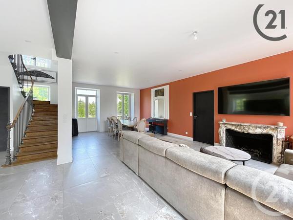 Maison à vendre  7 pièces - 230,37 m2 CHAMPS SUR YONNE - 89