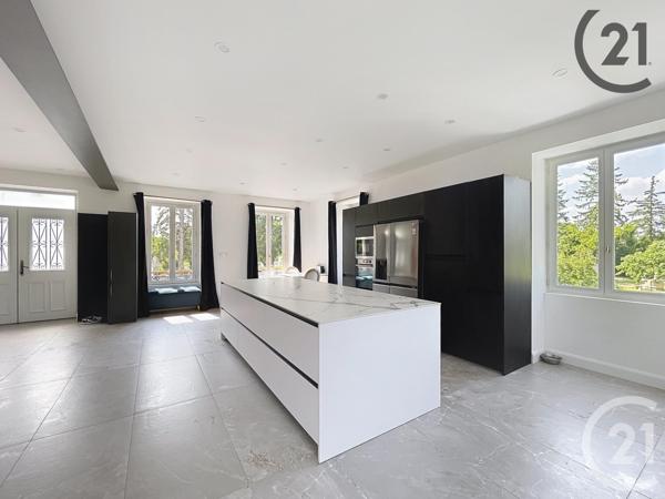 Maison à vendre  7 pièces - 230,37 m2 CHAMPS SUR YONNE - 89