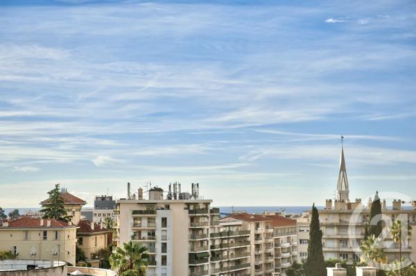 Appartement à vendre  3 pièces - 74,89 m 2   NICE  - 06
