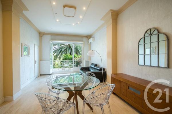 Appartement à vendre  3 pièces - 74,89 m 2   NICE  - 06