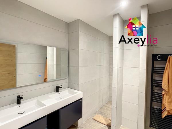 Roanne (42300) A VENDRE - ROANNE CENTRE - LOFT DE 2022 AVEC TERRASSE, GRAND PATIO ET GARAGE