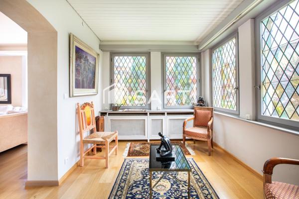 Somptueuse Demeure de Caractère au Cœur de Saint-Louis – 391 m2 de Prestige et de Modularité
