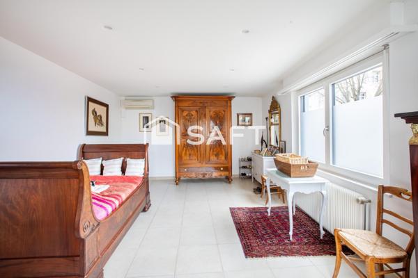 Somptueuse Demeure de Caractère au Cœur de Saint-Louis – 391 m2 de Prestige et de Modularité