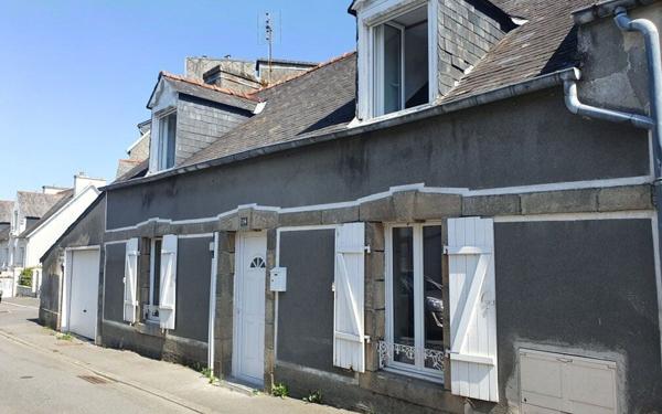 Maison à louer    2 pièces •  Carhaix-Plouguer