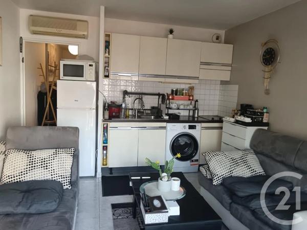 Appartement F2 à vendre  2 pièces - 30,50 m 2   NICE  - 06