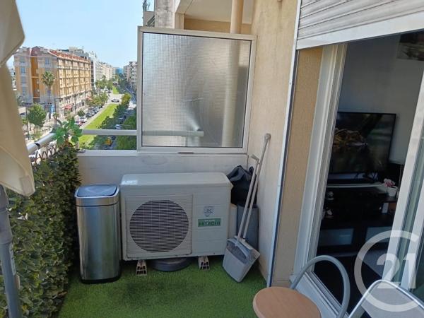 Appartement F2 à vendre  2 pièces - 30,50 m 2   NICE  - 06