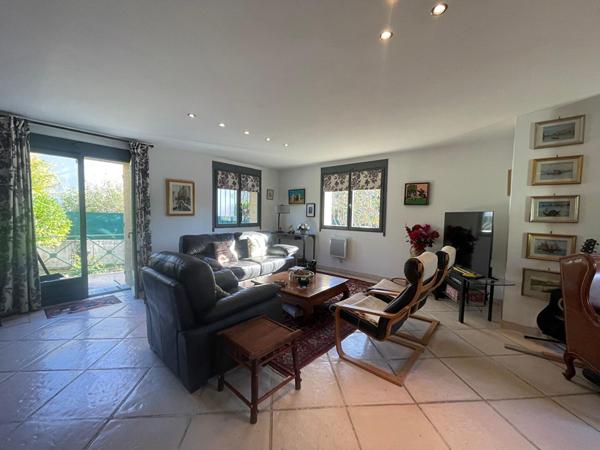 Villa 4 pièces175 m2 Villeneuve Loubet