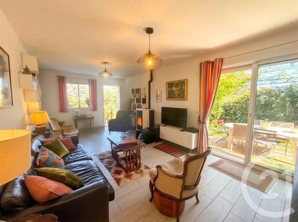 Maison à vendre  4 pièces - 93,84 m 2   VALBONNE  - 06