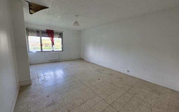 Maison à vendre    4 pièces •  Saint-Quentin
