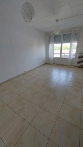 F3 lumineux résidence Saint Waast