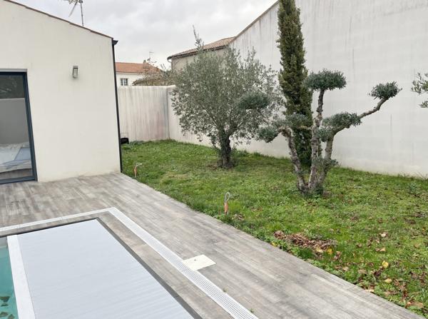 Clavette (17220) Immobilier de prestige : villa à vendre