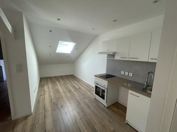 Appartement à louer 368 € CC Souillac 2 p 27 m² DPE C