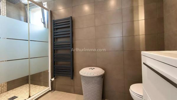Vente                                                      Maison
                        
                     6 pièces                      152 m2                     à Bondoufle