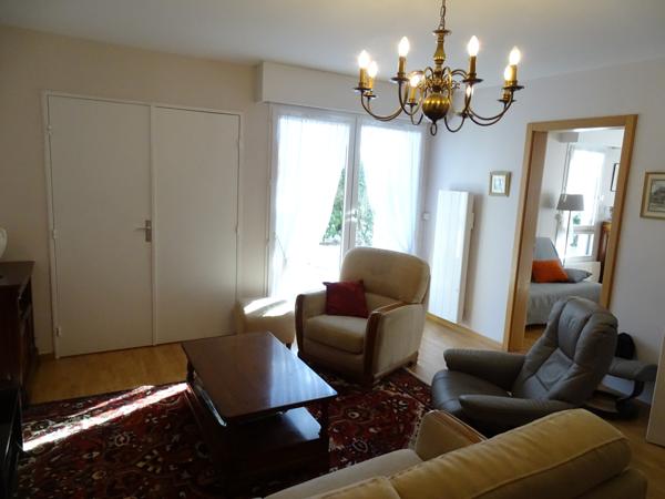 Appartement 3 pièces - le Chesnay - Résidence avec services