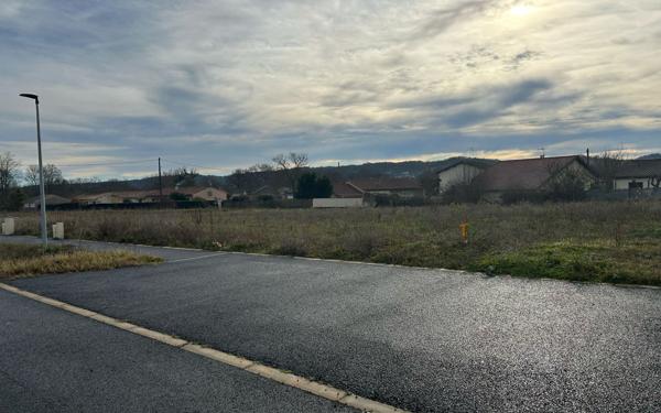 Terrain à vendre    Briatexte