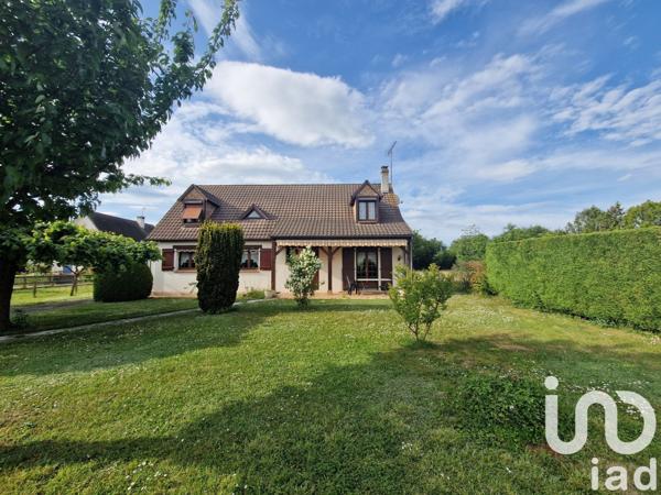 Maison 5 pièces de 148 m² à Ferrières-en-Gâtinais (45210)