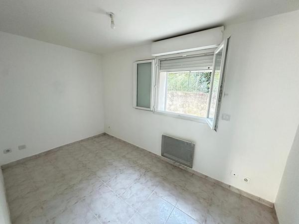 À vendre en exclusivité  Appartement en rez-de-chaussée à Rognac