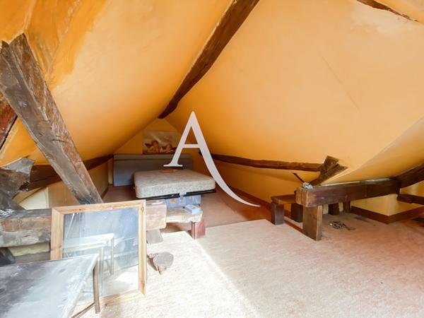 Maison Bois d'Arcy 7 pièce(s) 5 chambres .