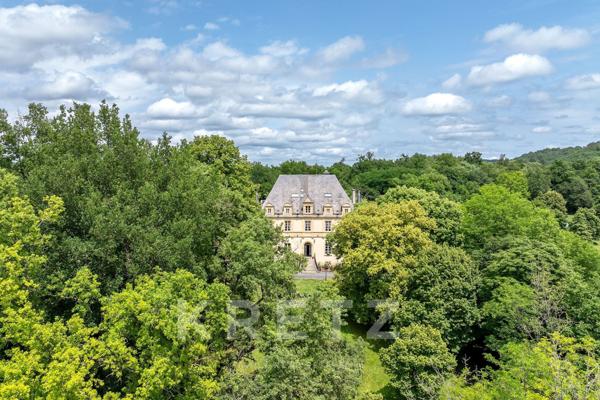 Domaine d’exception de 2 340 m² avec Lascaux à vos pieds